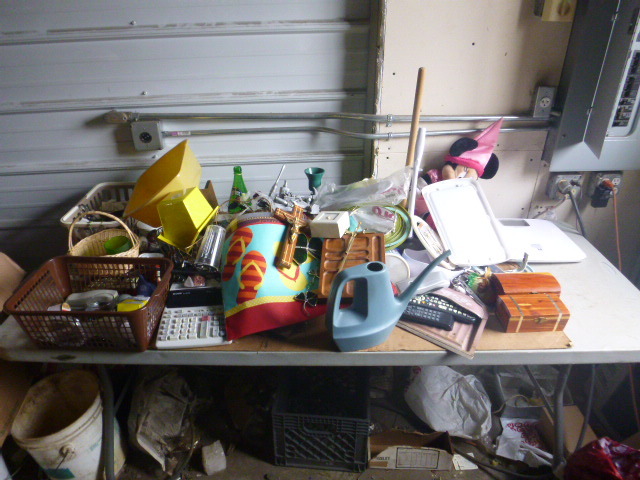 lot 101 image: Miscellaneous Items