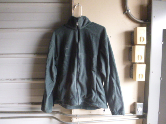 lot 119 image: Columbia Fleece Jacket