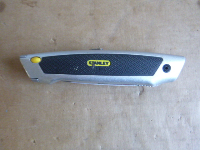 lot 193 image: Stanley Lock Blade and Utility Knife