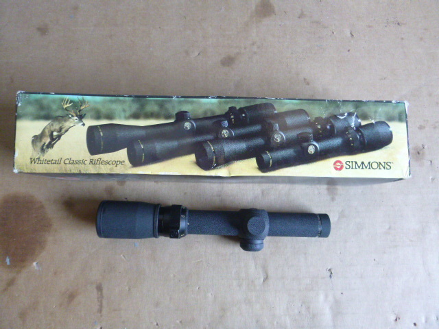 lot 198 image: Simmons Whitetail Classic Scope