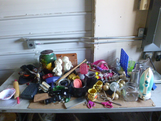 lot 208 image: Miscellaneous Items