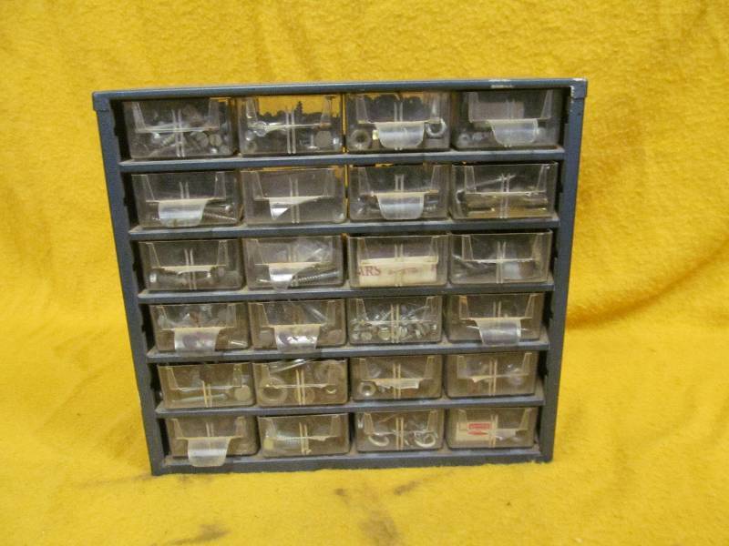 lot 34 image: hardware organizer