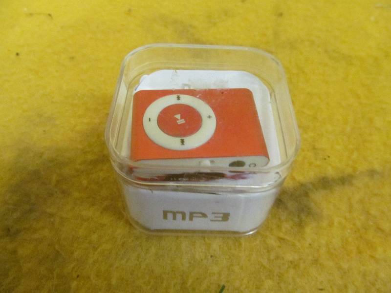 lot 50 image: MP3 player