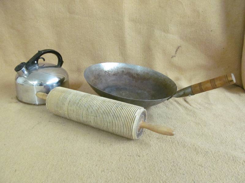 lot 83 image: Vintage Wok