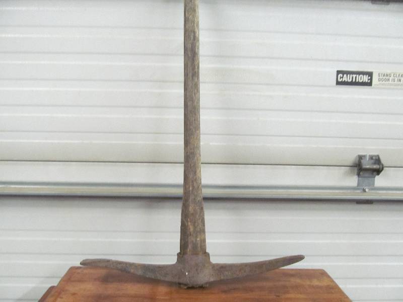 lot 168 image: Pick Ax