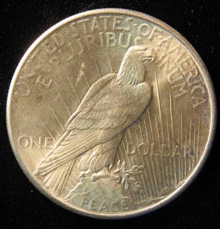 1925 PEACE SILVER DOLLAR UNC