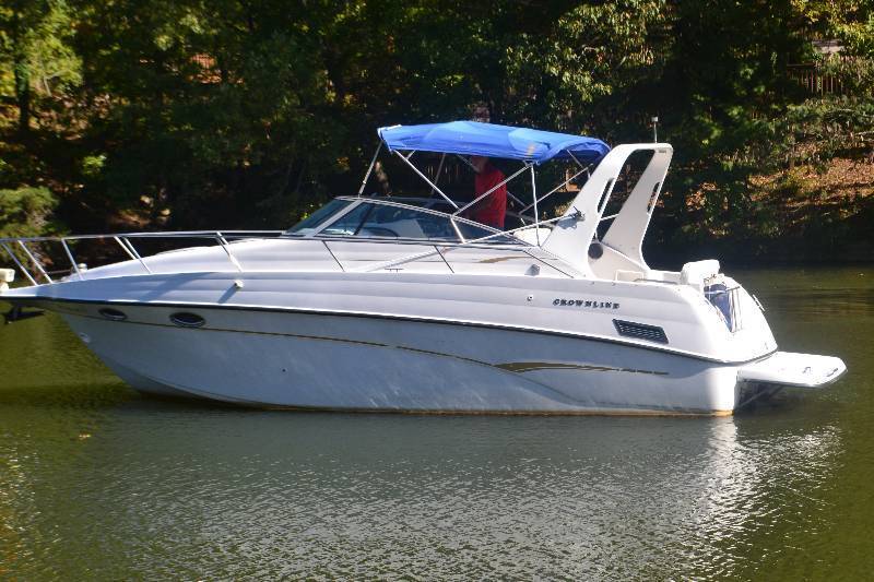1999 Crownline 290 CR Cruiser Boat