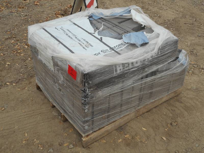 (1) Pallet Of Belgard 2.5 Thick Pa...