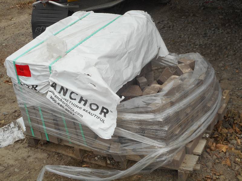 (1) Pallet Of Anchor Non-Tumbled 2....