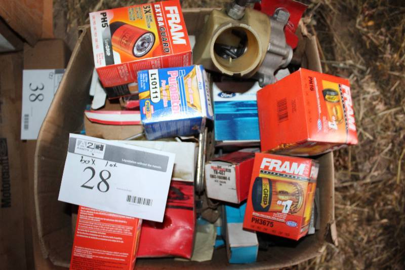 Box Lot , includes Ford Motorcraft Roller Asy., Bearing Kit Std Red E7HZ6211-AA, Bearing D5DZ-6333-A (2), Valve Seal, Oil Filters