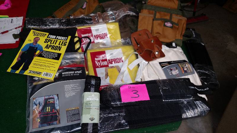 lot 3 image: Tool Belts and Aprons