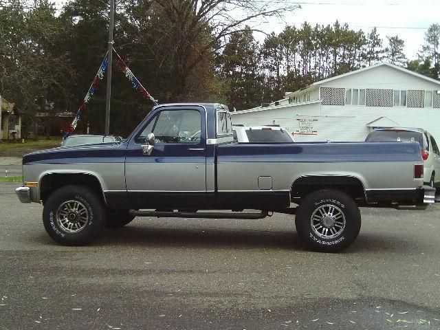 1985 Chevrolet CK 20 Series 4x4 Reg Cab Diesel
