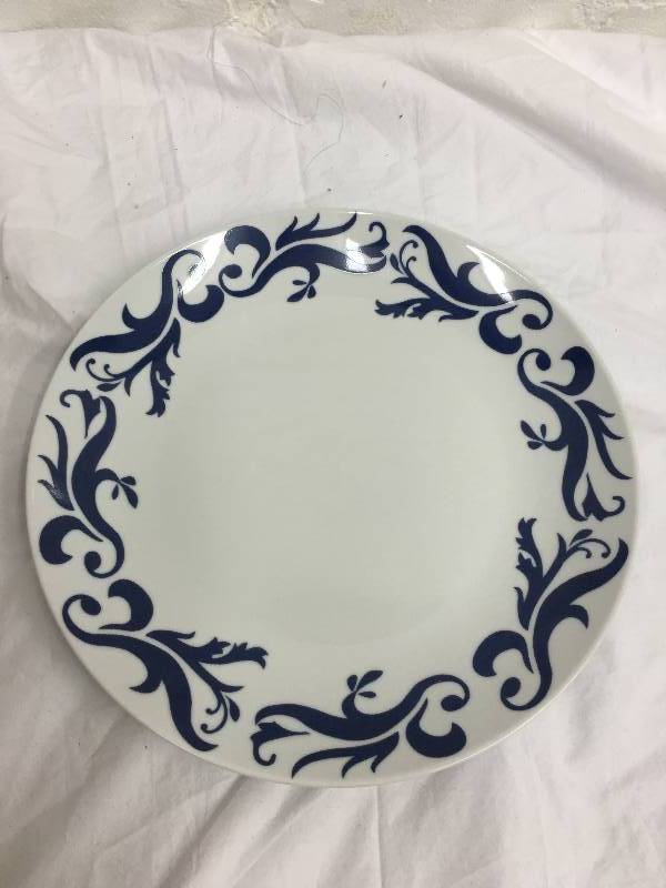 McLeland Scroll  Porcelain Dinnerware