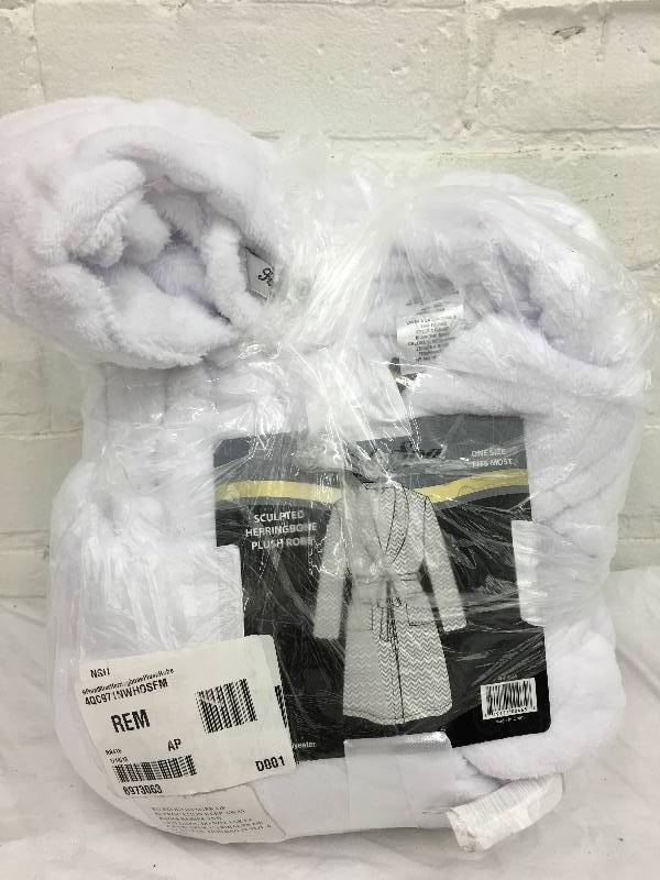 Misses Herringbone Plush Robe