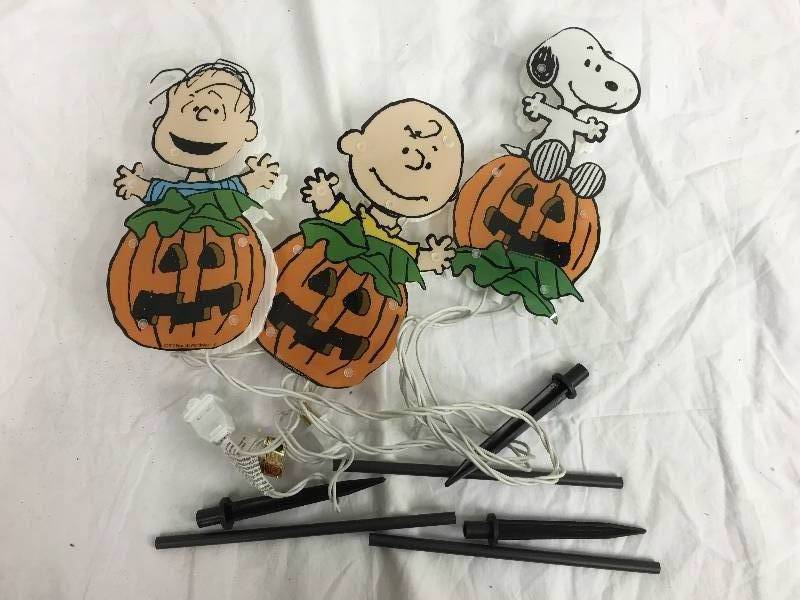 6-pk. Peanuts Halloween Path Markers