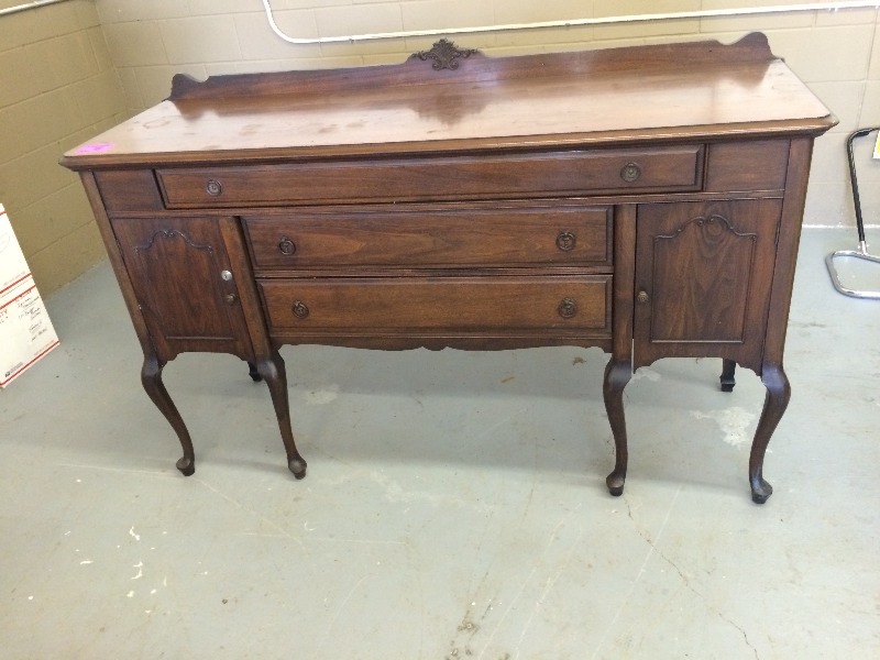 lot 2 image: Vintage Dresser 50 years old  66 w x 22 d x 38 h  Super Nice Piece