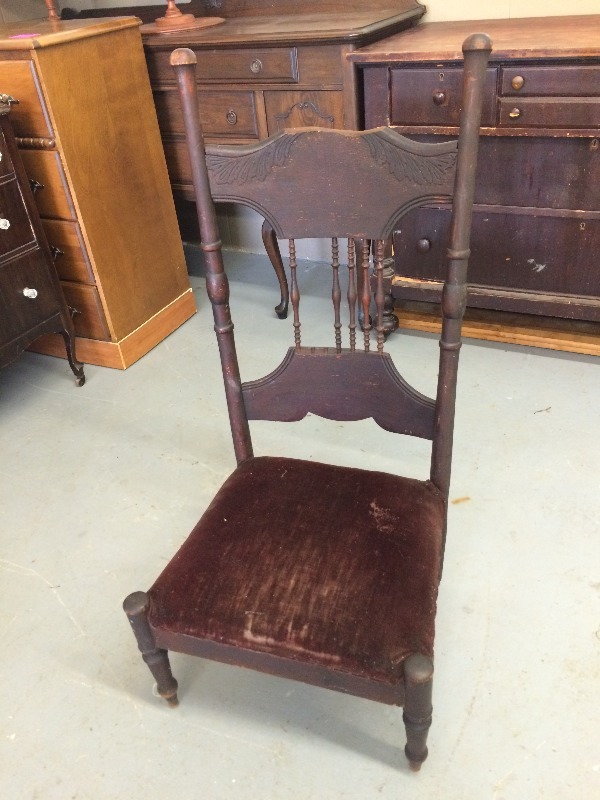 lot 8 image: Antique  Vintage Chair  Very Old and very cool piece  stands 43 high   my guess is 75 years old