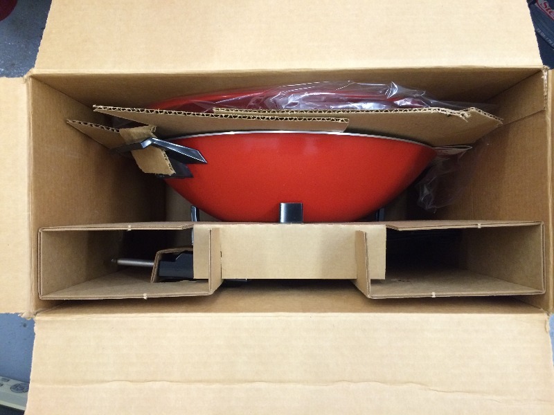 lot 15 image: West Bend Electric WOK - New in the box, never used