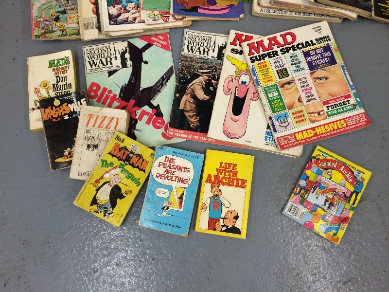lot 28 image: Vintage - Large Collection of magazines