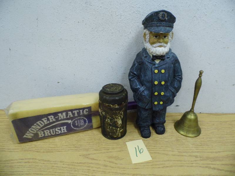 Captain Figurine - Bell - Tin