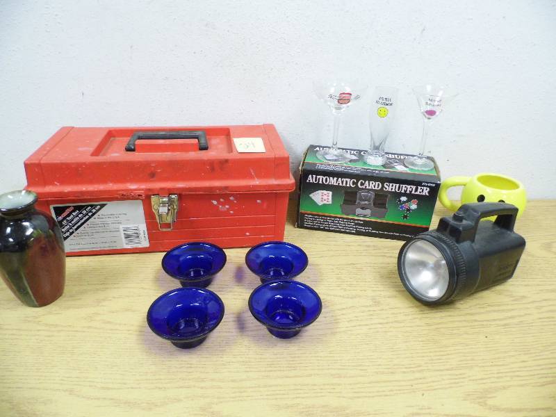 Toolbox - Card Shuffler - Glasses