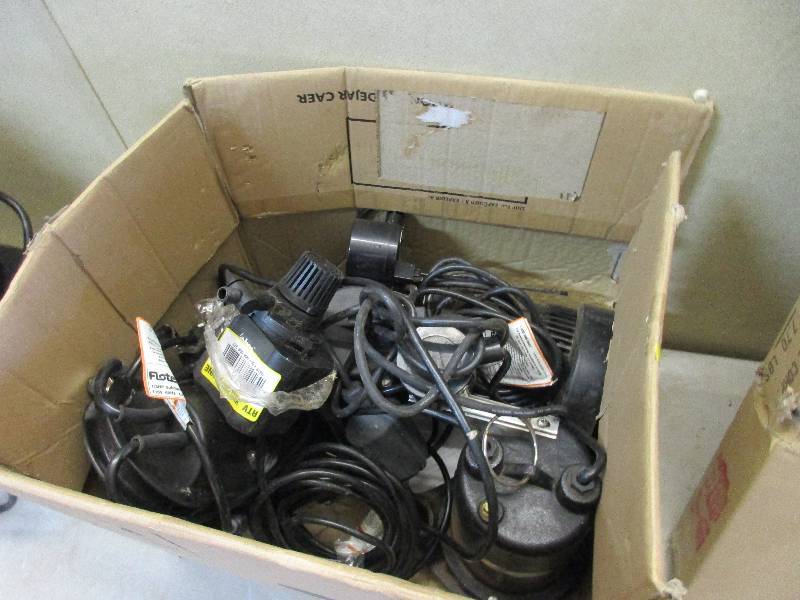 Box of pumps