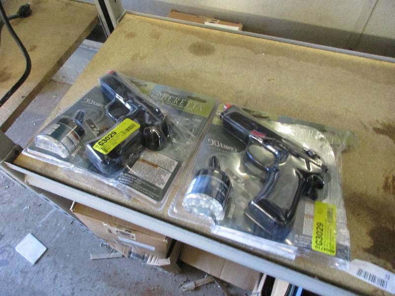 2 air soft pistols