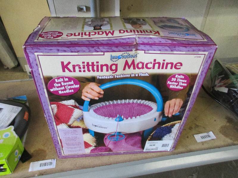 Knitting Machine