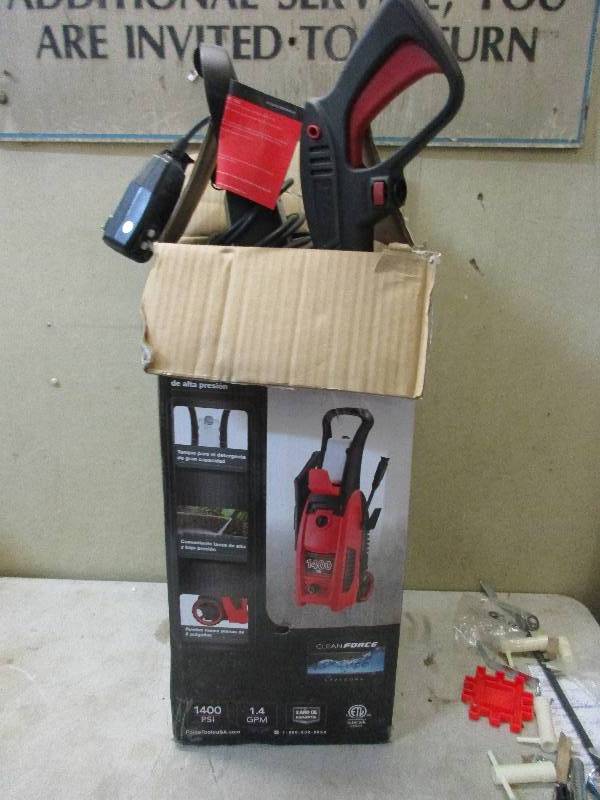 Clean Force Pressure washer
