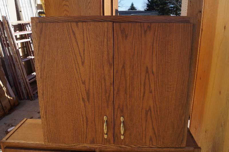Oak Upper Cabinet