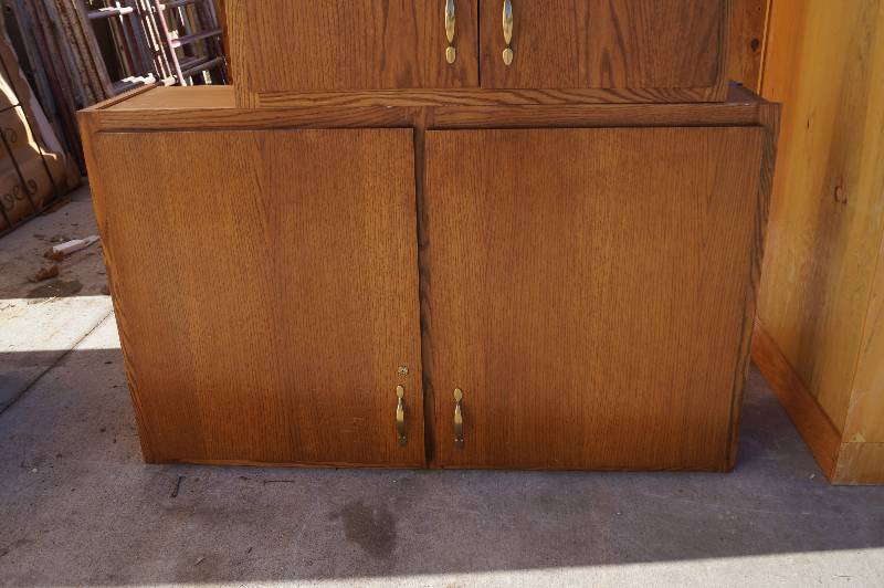 Oak Upper Cabinet