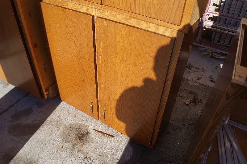 Oak Upper Cabinet