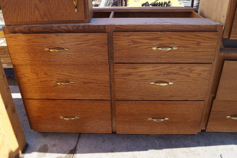 Oak 6 drawer cabinet