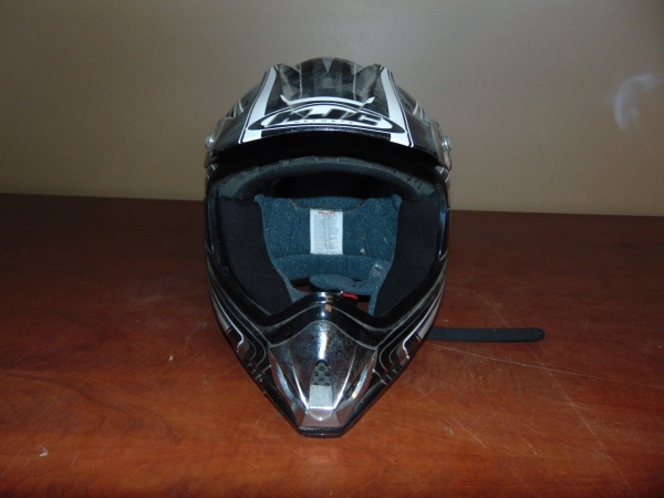 lot 65 image: HJC Helmet with Visor Large
