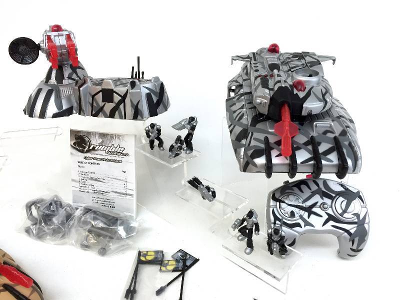 lot 17 image: Lot of RC Toys -- Rumble Wars Cyber Tank