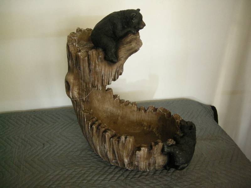 Black Bear Holder