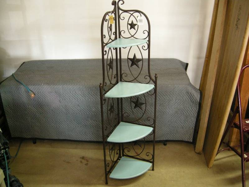 Metal Folding Corner Shelf