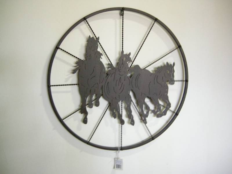 Metal Wheel Horse Wall Hanging