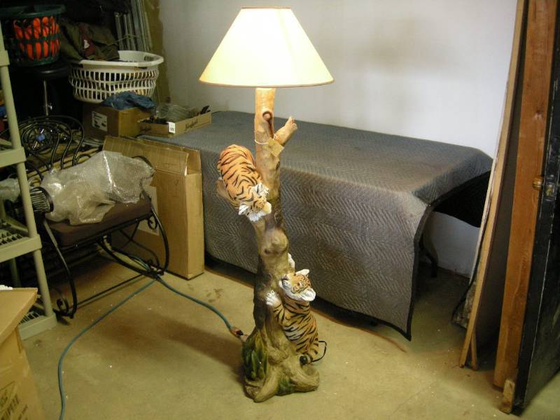 Tiger Floor Lamp