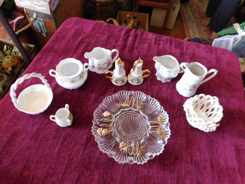 lot 27 image: decorative serving items some are marked Bavaria Germany