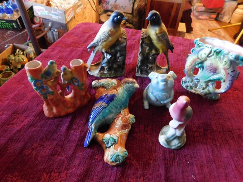 lot 35 image: several ceramic bird items see photos