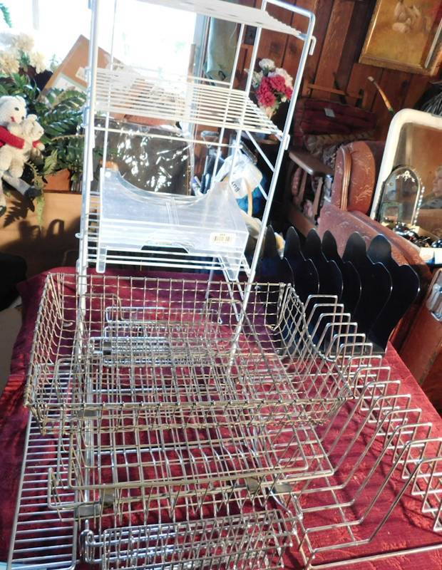 lot 97 image: office Organizers, wire baskets
