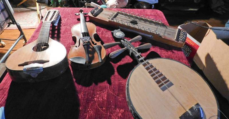 lot 112 image: vintage string instruments
