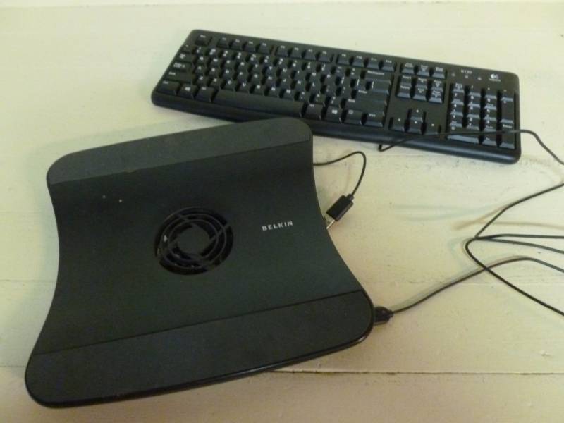 lot 11 image: Computer Equipment