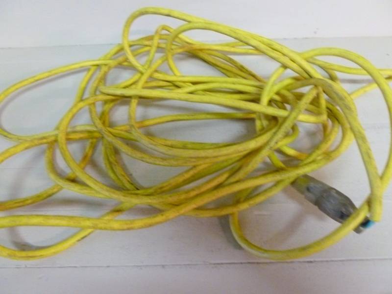 lot 14 image: Extension Cord