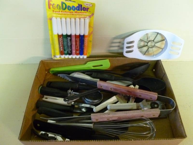 lot 32 image: Kitchen