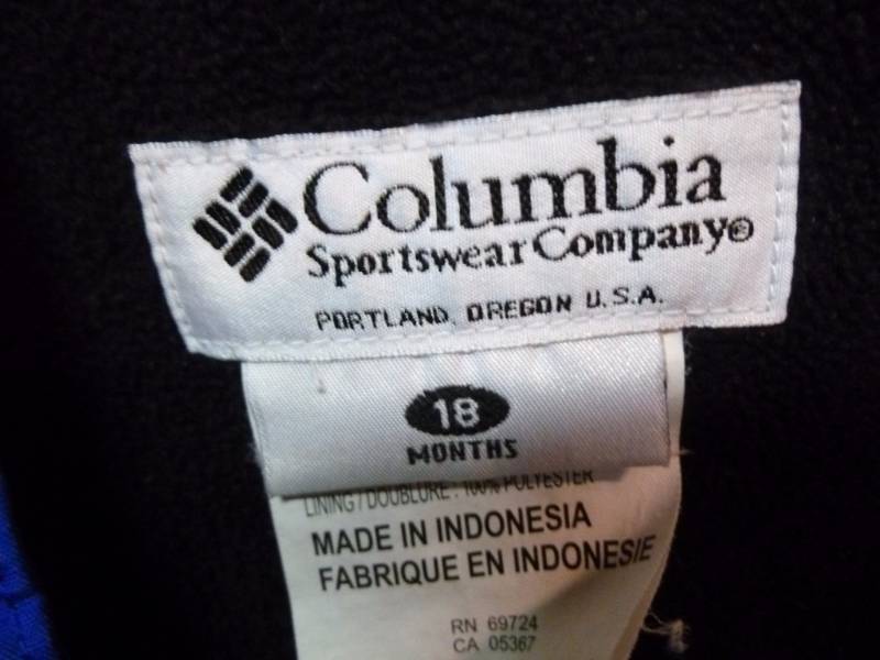 lot 39 image: Kids Columbia Snow Suit