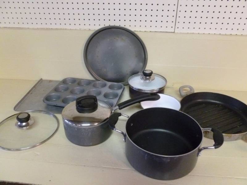 lot 69 image: Kitchen