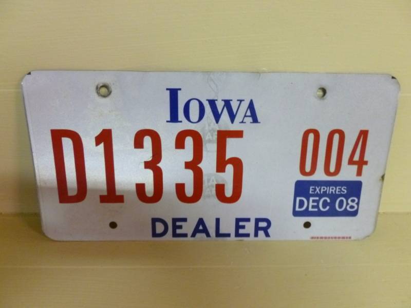 lot 86 image: License Plate