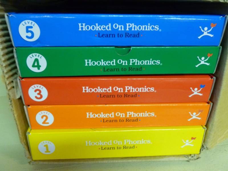 lot 99 image: Hooked On Phonics